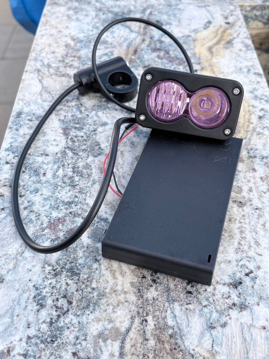 Battery Powered Baja Light